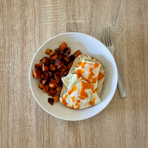 Creamy Garlic Red Pepper Eggs & Sweet Potato Hash